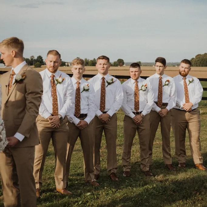 Poppy Flowers: Groomsmen Boutonnieres - Wedding Flower Arrangements