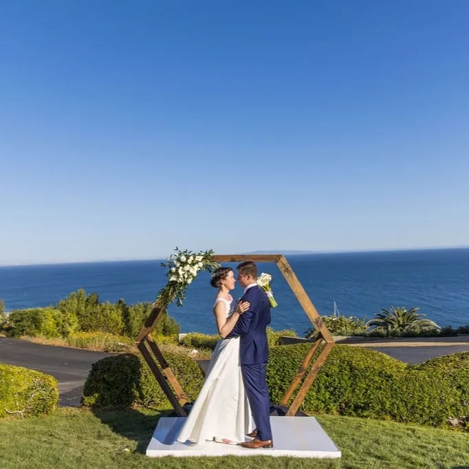 Poppy's Seaside floral arrangements for wedding 