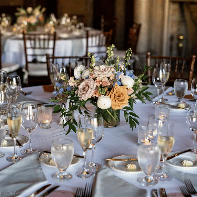 Poppy: Most Popular Wedding Flowers in Centerpieces