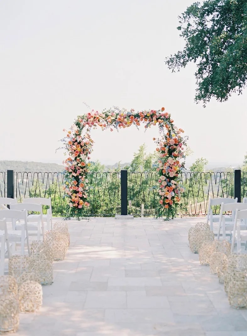 weddingceremonyflorals+floraltrends2024