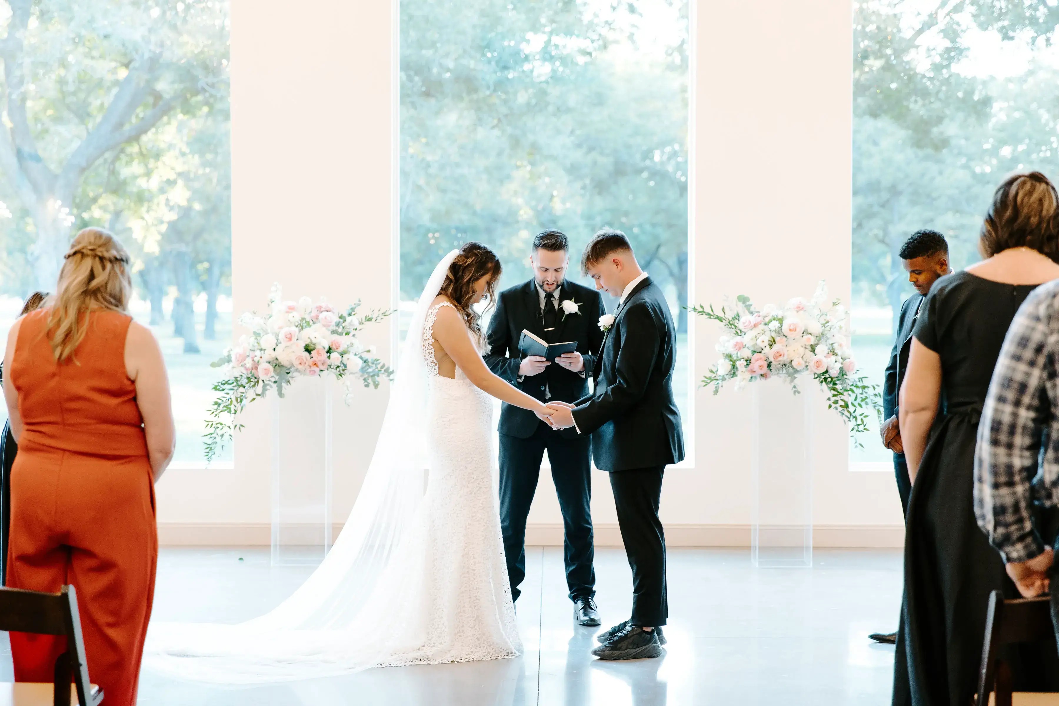 weddingflowers+tulsa+ceremonyflowers