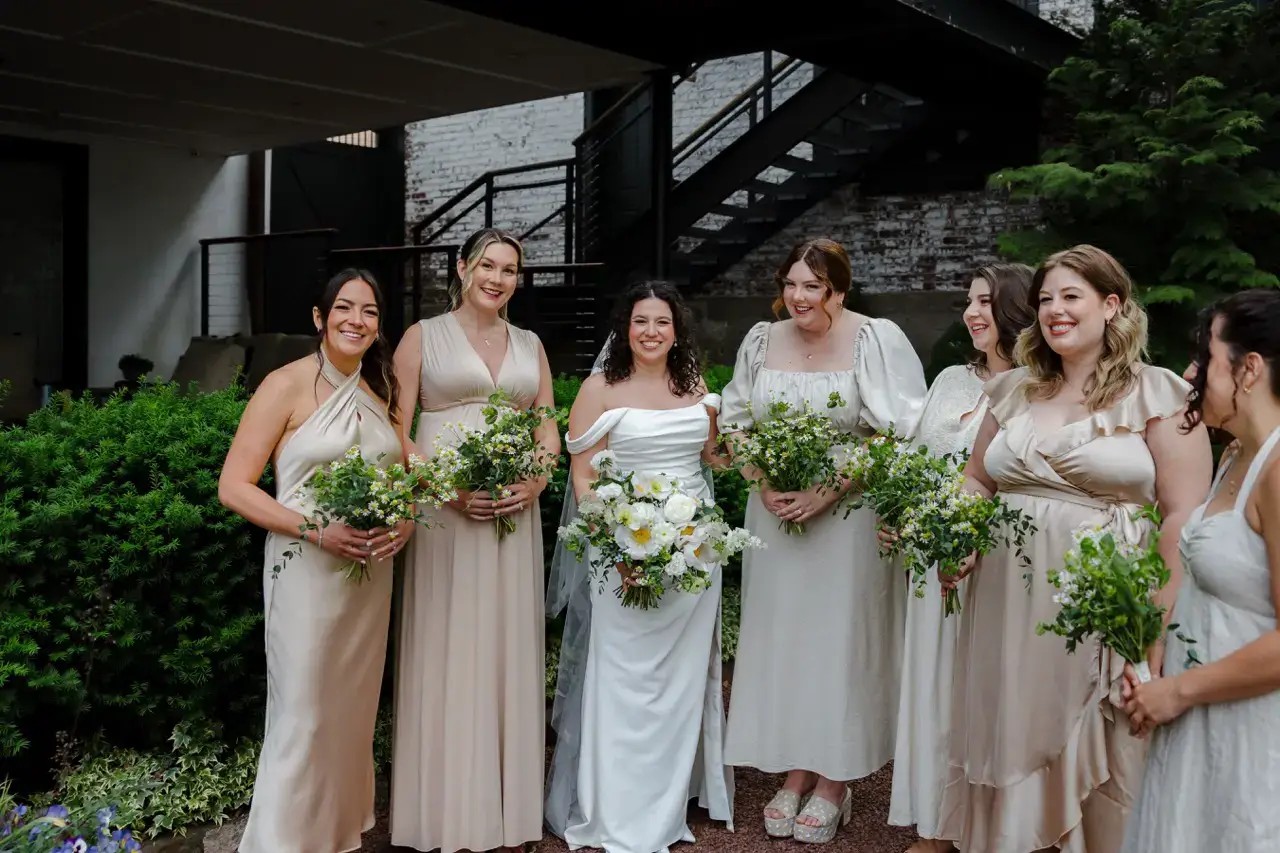 weddingflowers+bridesmaids+philadelphia