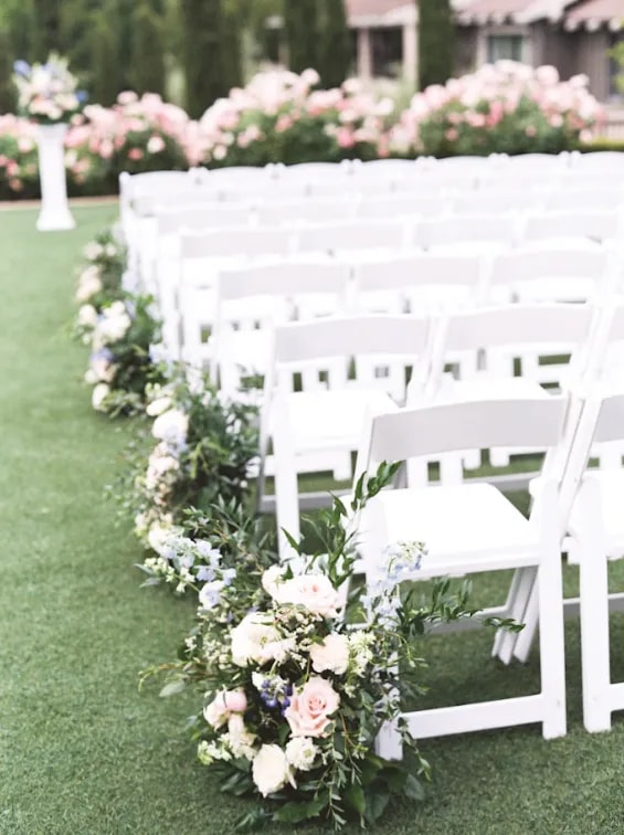 Aisle Clouds @Poppy Wedding